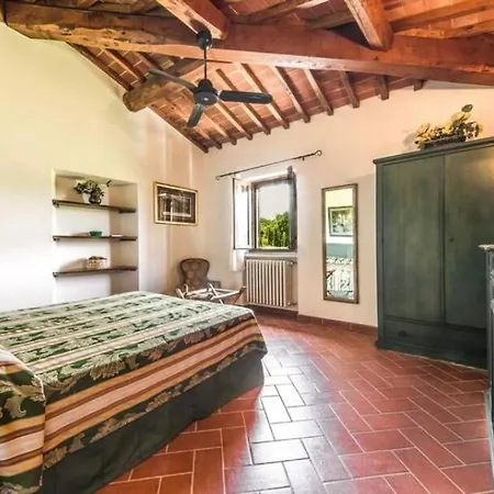 Caselsa , For Your Special Event Up 24 Guest Holiday home